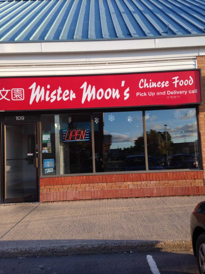 Mister Moon's